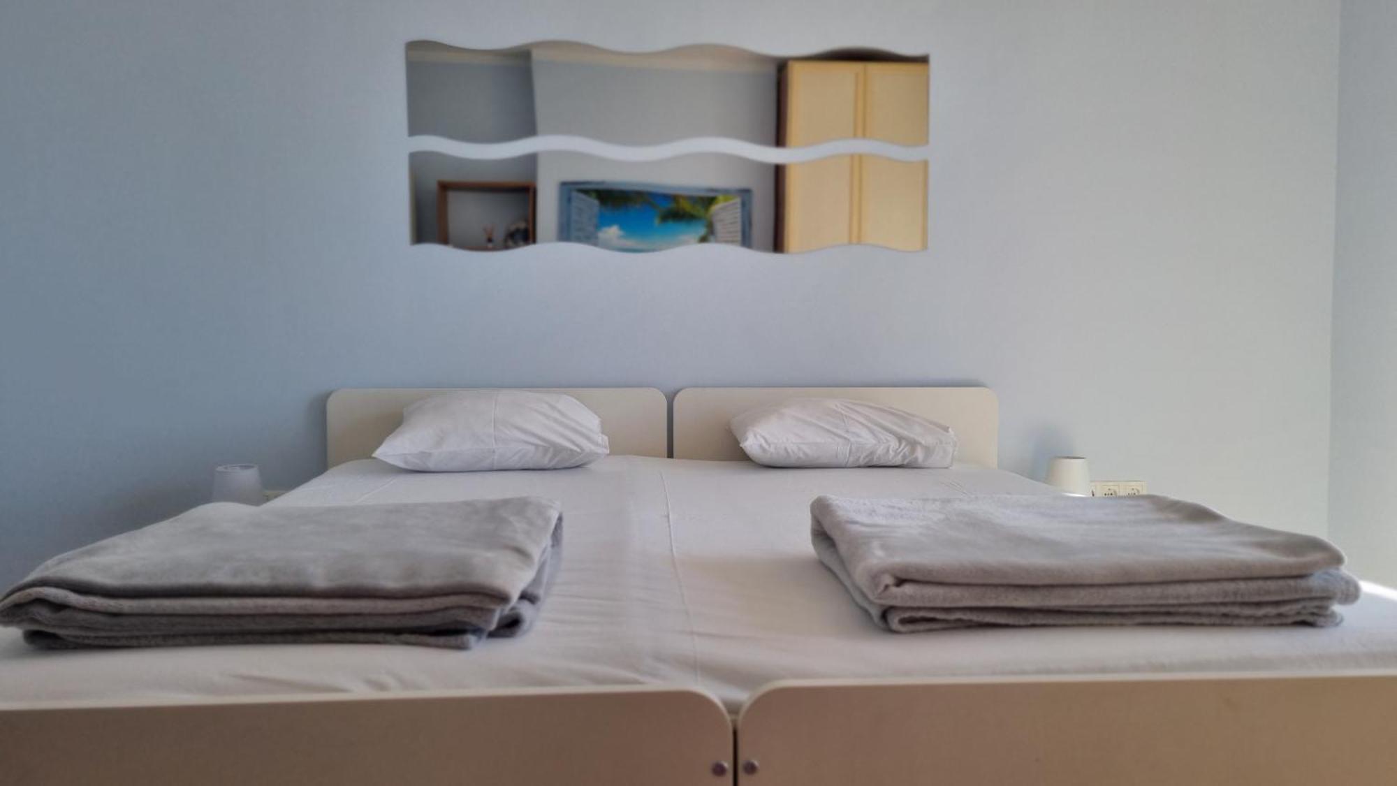Apartment With Direct Sea View, Free Parking And Close To Beaches And Promenade Lovran Extérieur photo